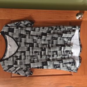 Lularoe Perfect T